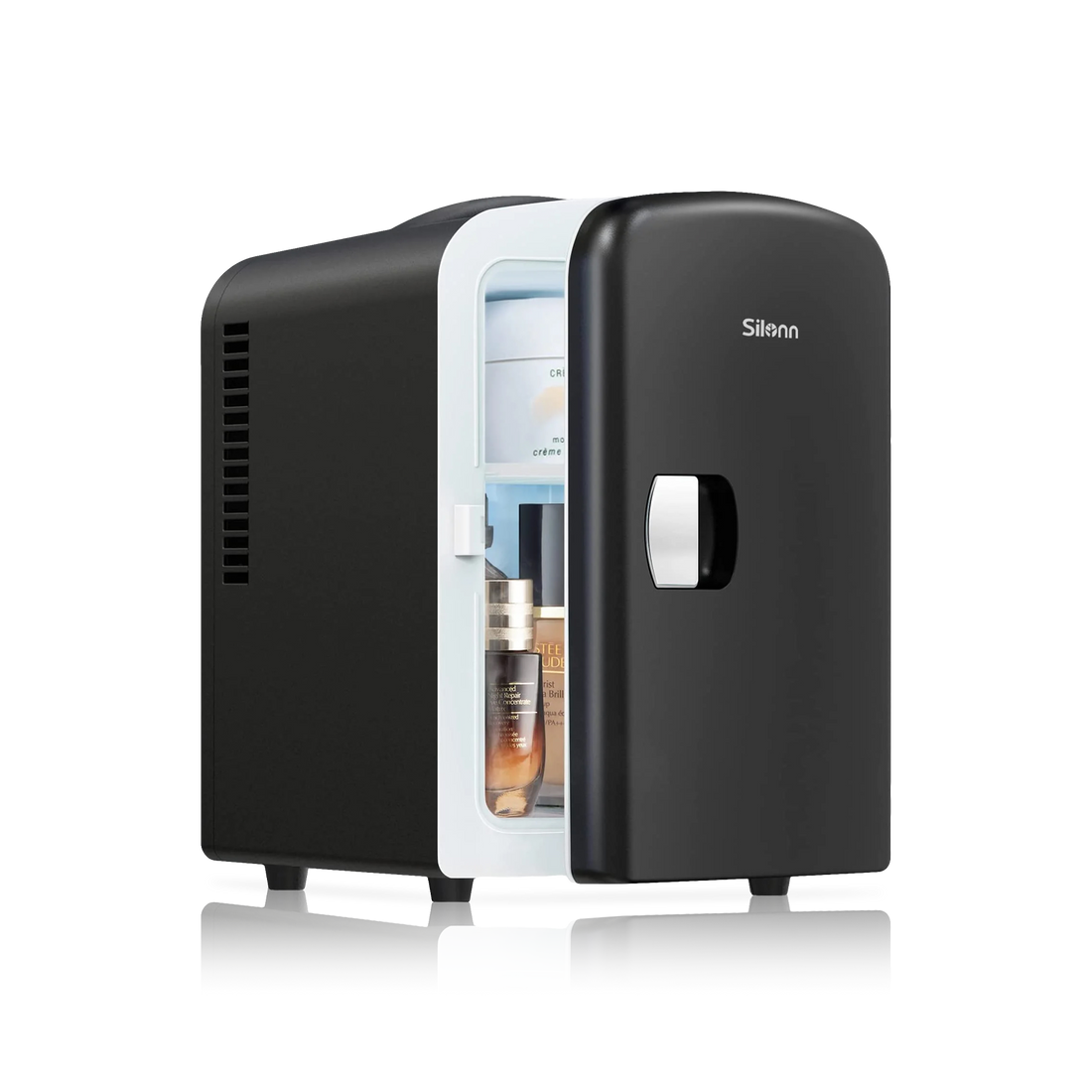 ثلاجة صغيرة